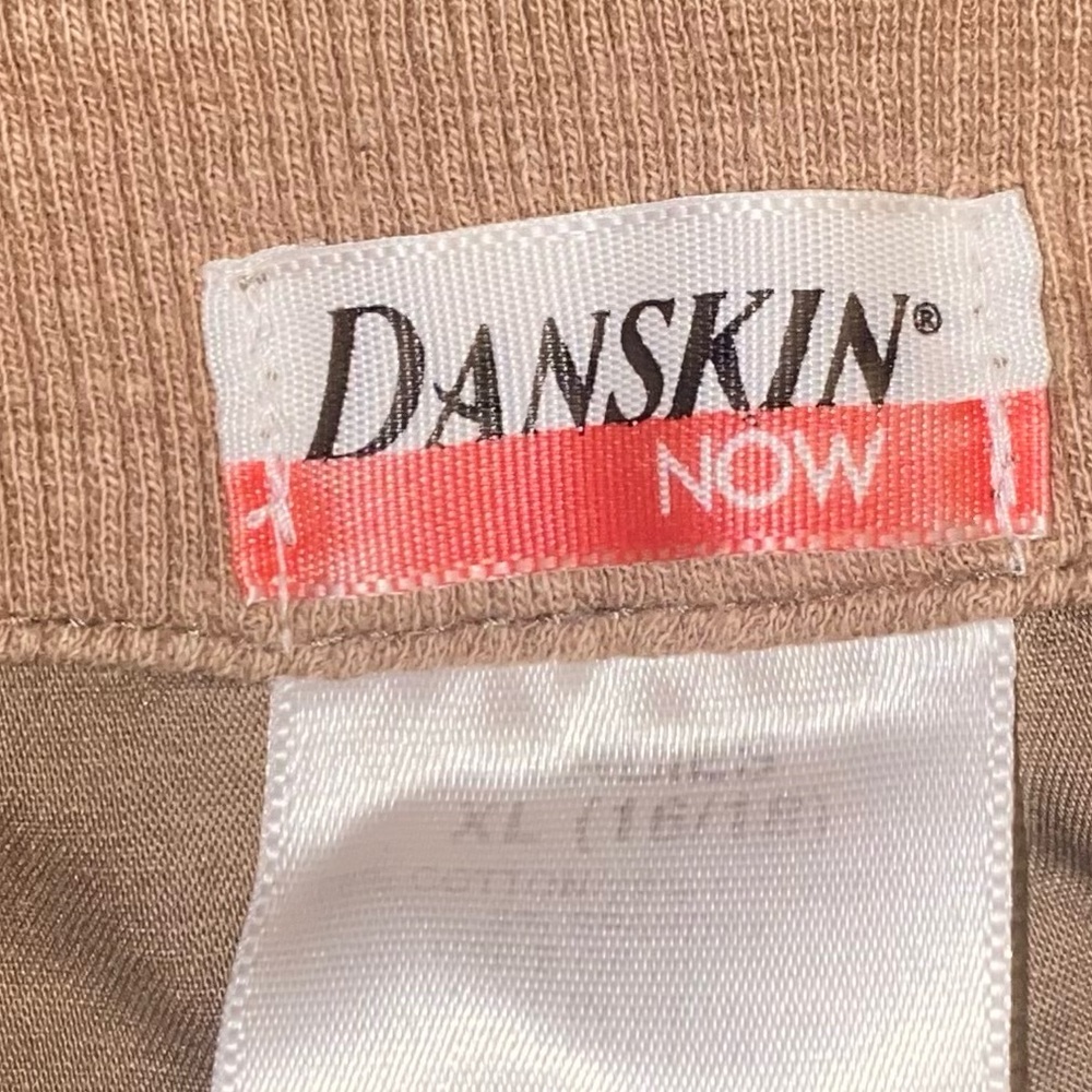 Danskin XL - Picture 4 of 4